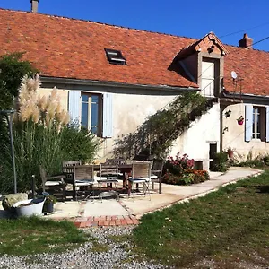 Le Petit Savriere Bed & Breakfast